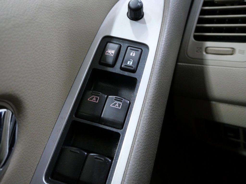 Used 2013 Nissan Murano SL w/ Navigation Pkg image 13