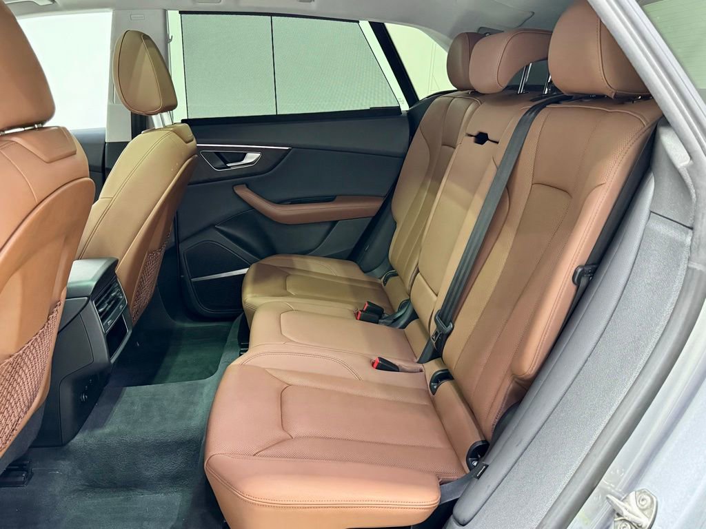 Used 2022 Audi Q8 Prestige image 36
