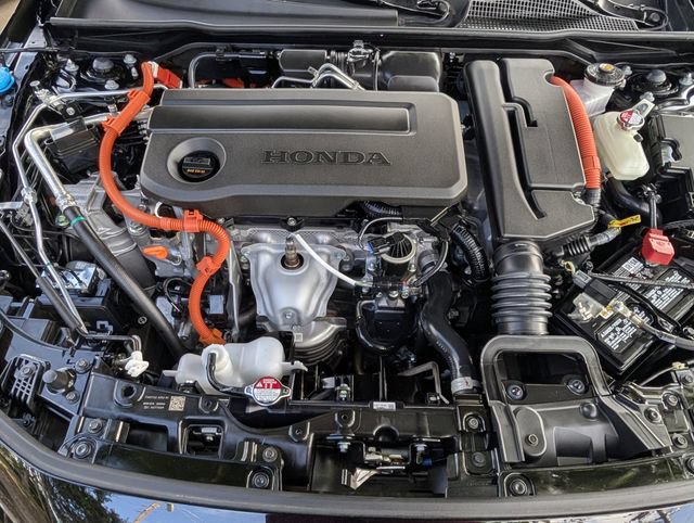 Used 2025 Honda Civic Sport image 34
