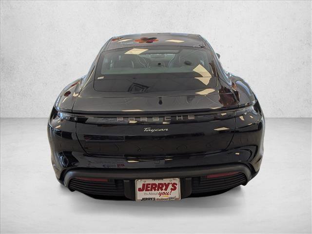 Used 2023 Porsche Taycan w/ Premium Package image 7