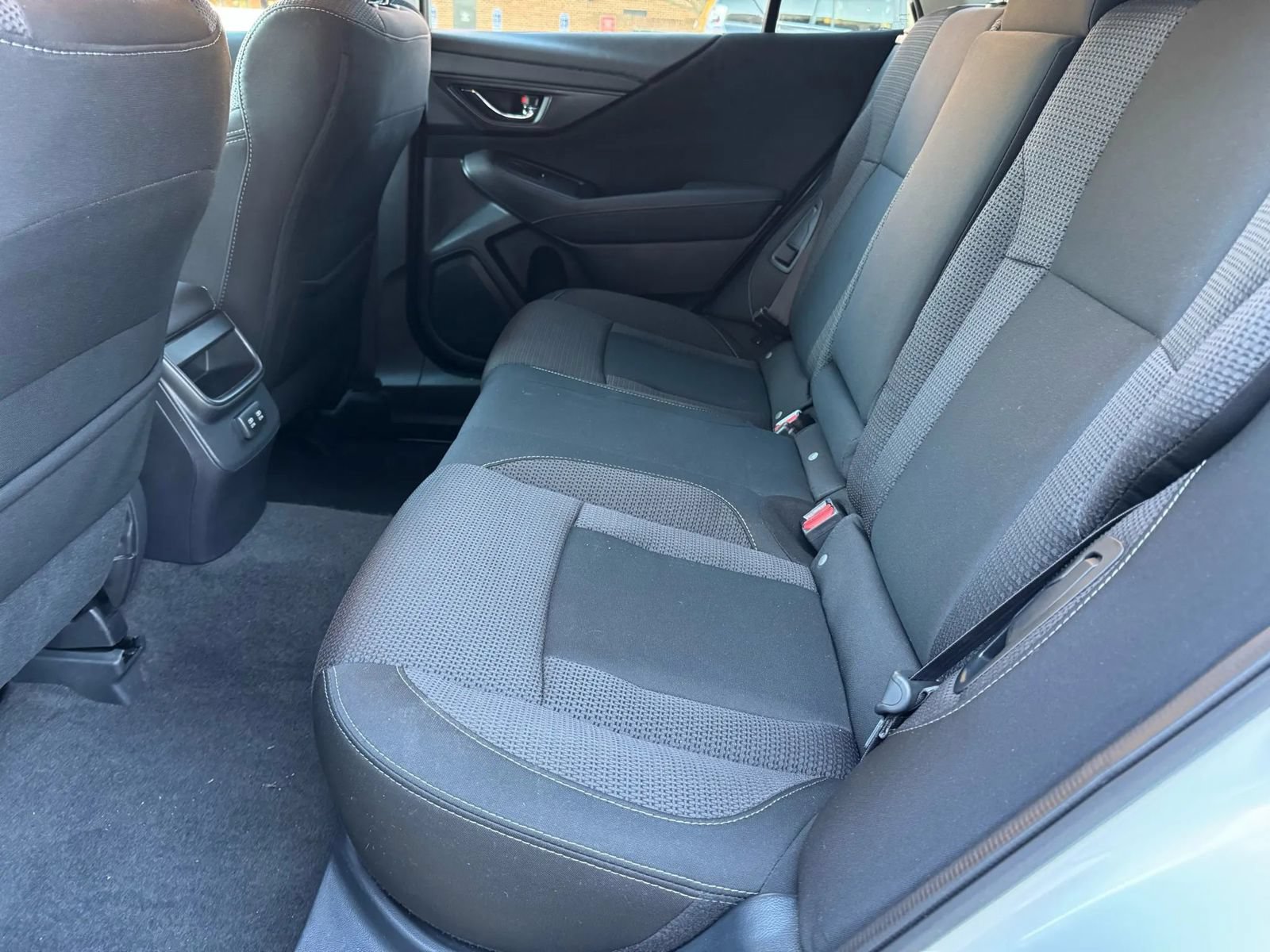 Used 2021 Subaru Outback Premium AWD/4WD image 5