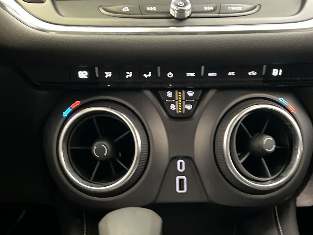 Used 2023 Chevrolet Blazer LT w/ Midnight/Sport Edition image 19