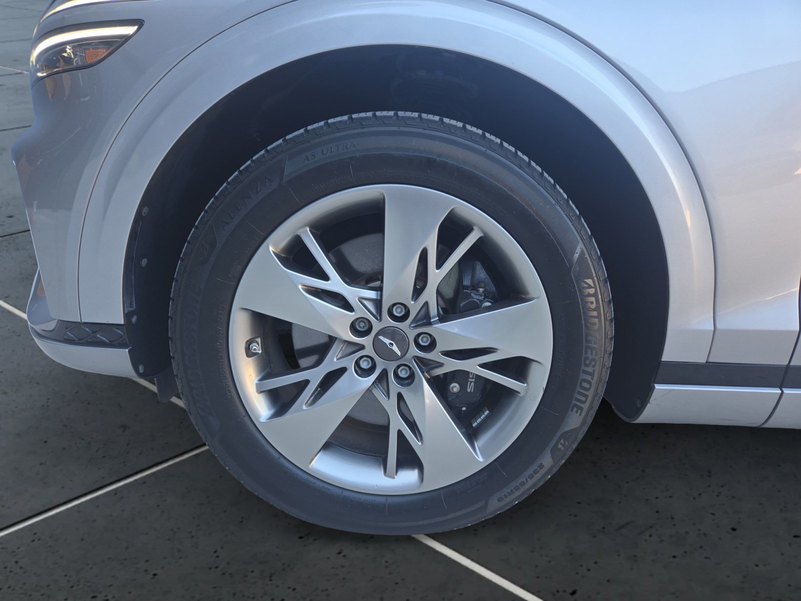 Used 2022 Genesis GV70 3.5T Sport w/ Cargo Package image 14