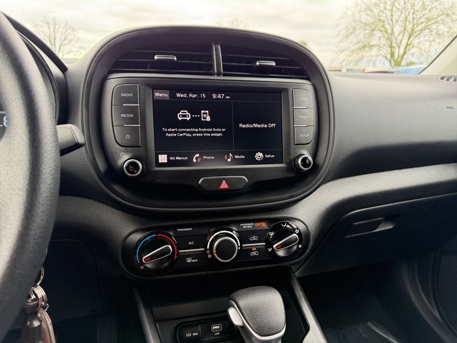 Used 2025 Kia Soul LX w/ LX Technology Package image 20