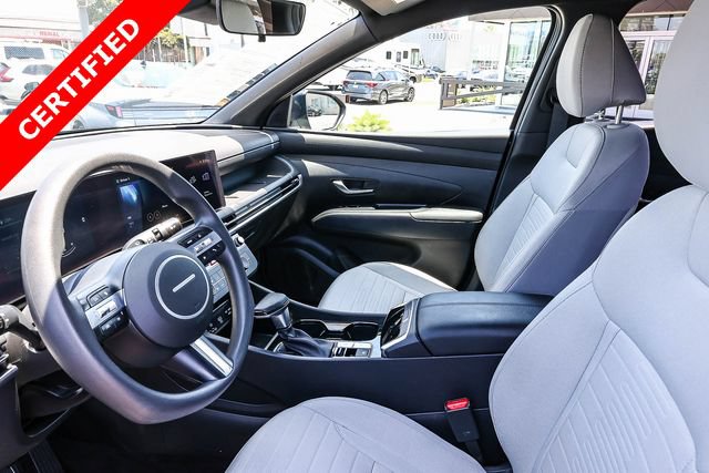 Certified 2025 Hyundai Santa Cruz SE FWD image 21