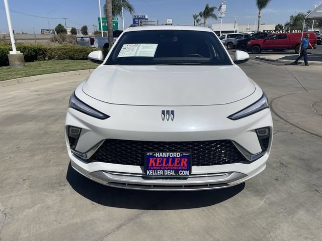 Used 2025 Buick Envista Avenir FWD image 3