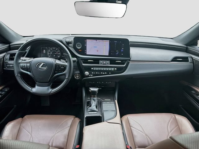 Certified 2022 Lexus ES 350 Ultra Luxury w/ Accessory Package 2 FWD image 16