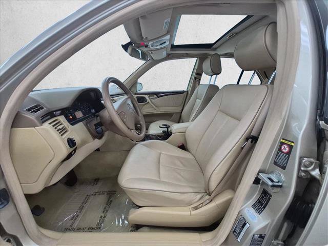Used 2001 Mercedes-Benz E 320 Sedan image 15