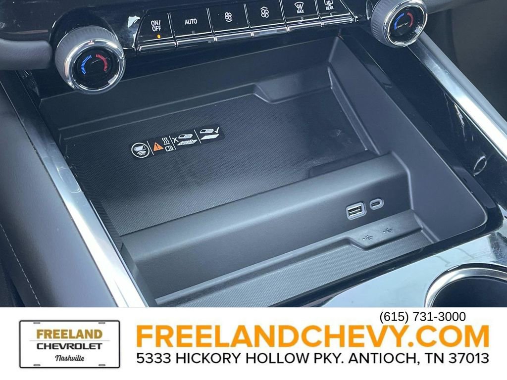 Used 2025 Chevrolet Tahoe Z71 w/ Comfort Package image 38