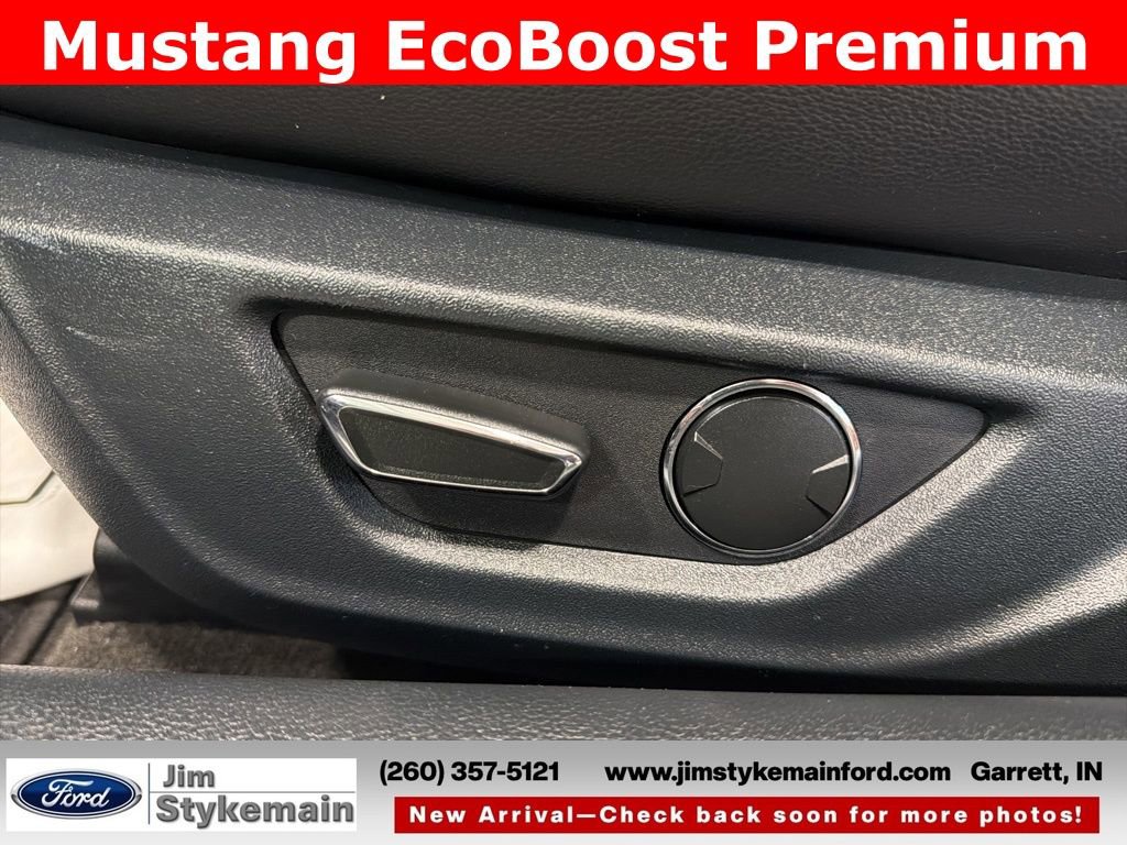 Used 2015 Ford Mustang Premium w/ Equipment Group 201A RWD image 15