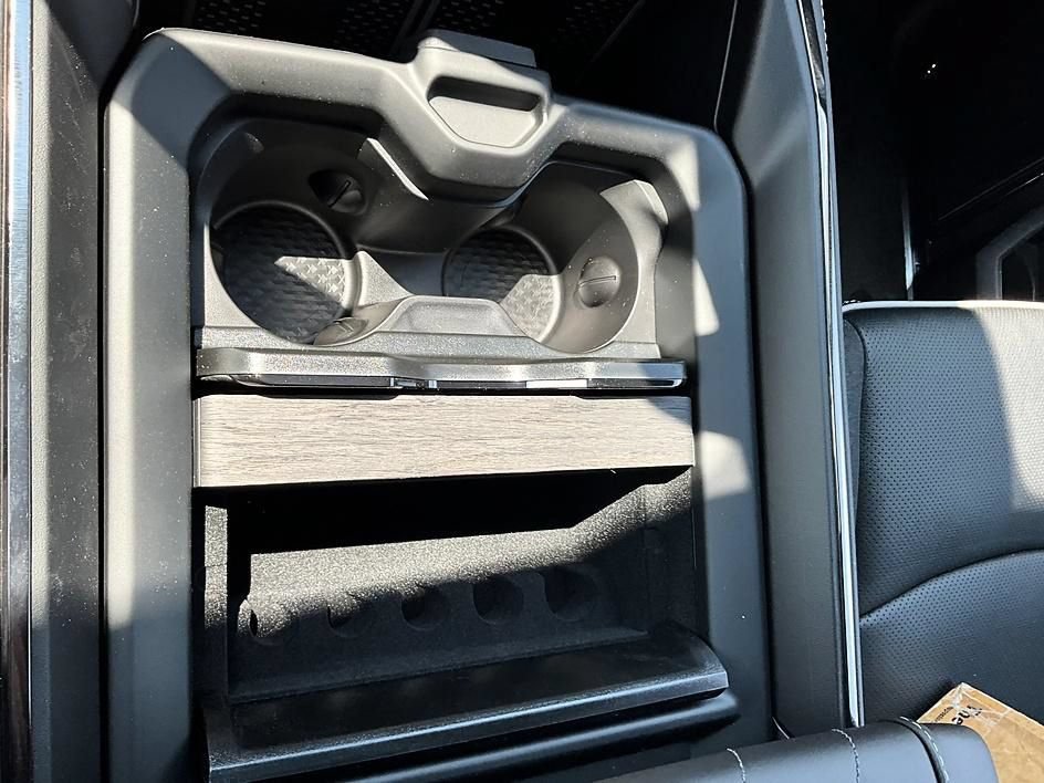 New 2026 RAM 3500 Limited AWD/4WD image 25