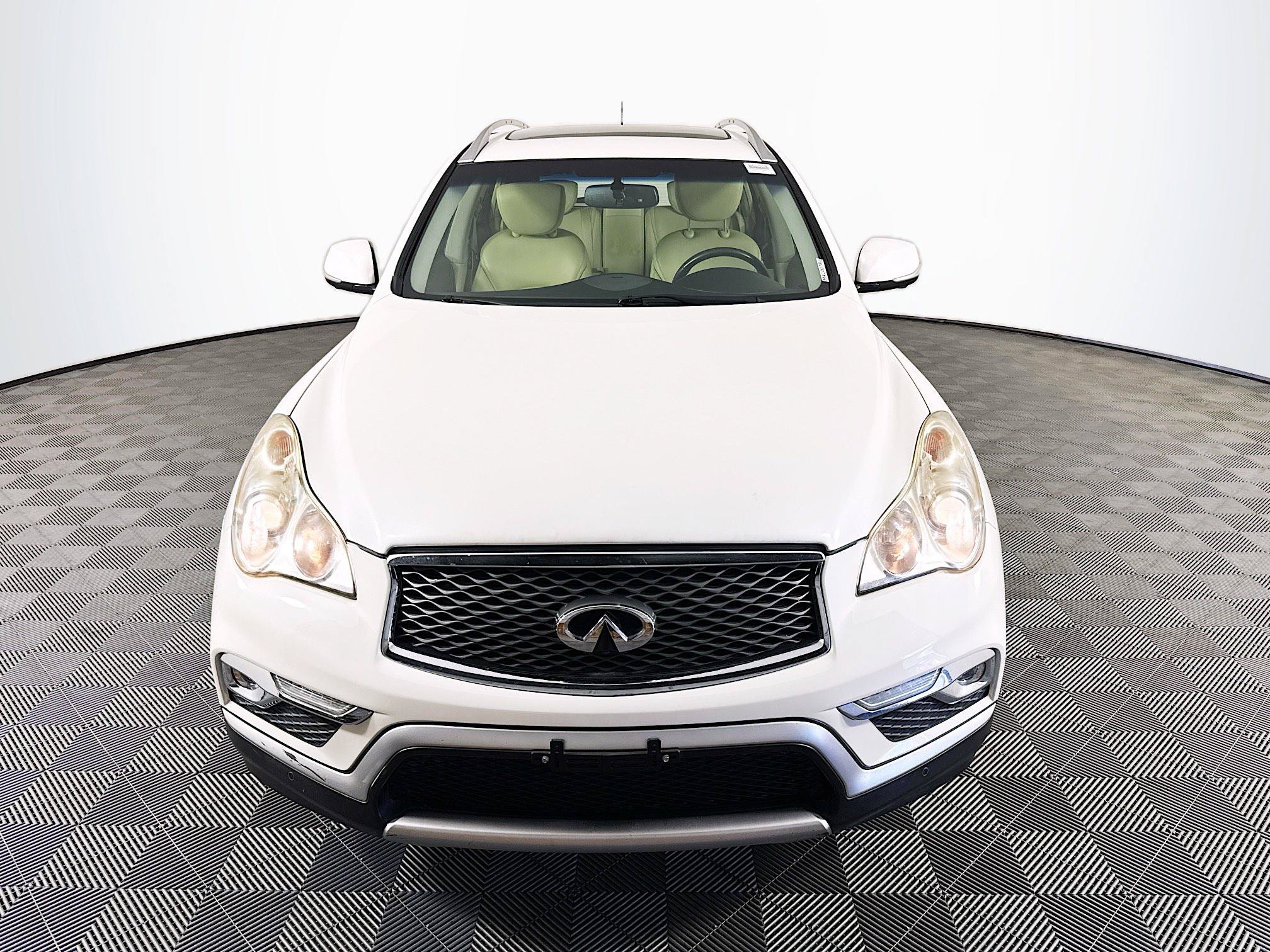 Used 2017 INFINITI QX50 AWD w/ Premium Plus Package image 2