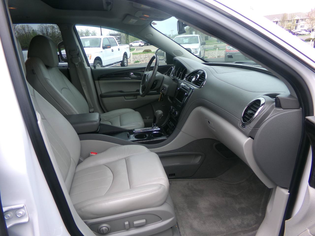 Used 2016 Buick Enclave Premium w/ Experience Buick Package AWD/4WD image 35