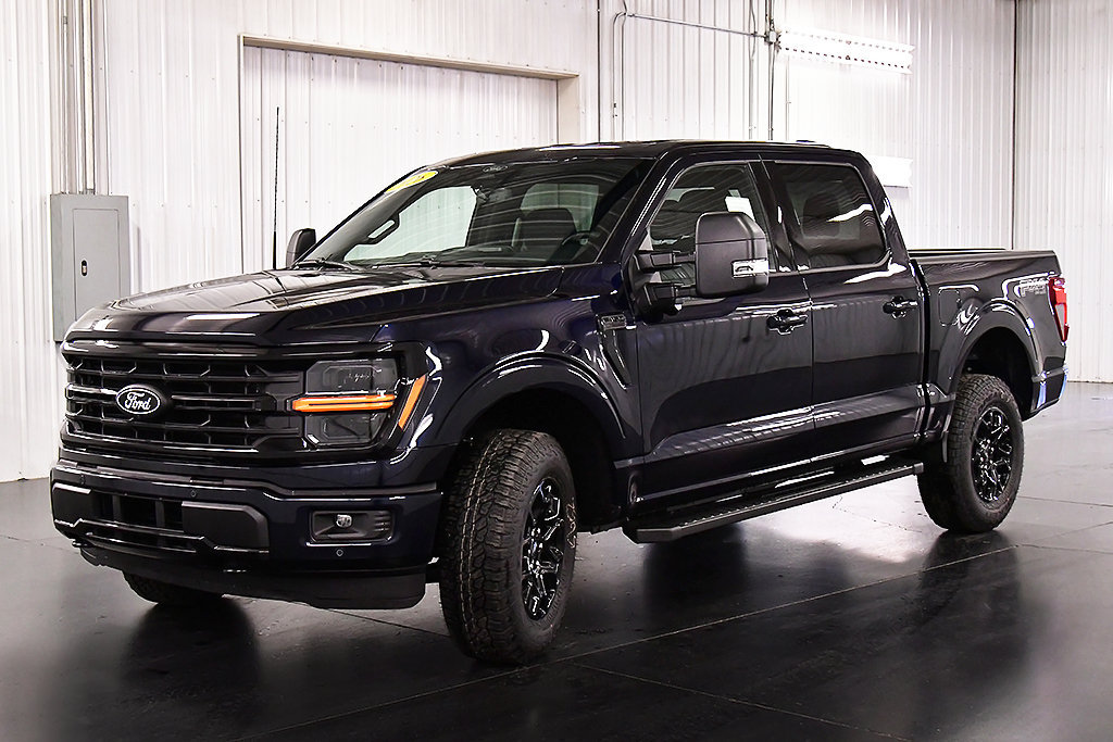 New 2026 Ford F150 XLT w/ Equipment Group 302A MID AWD/4WD image 3