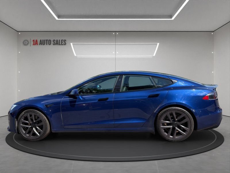 Used 2021 Tesla Model S Plaid AWD/4WD image 2