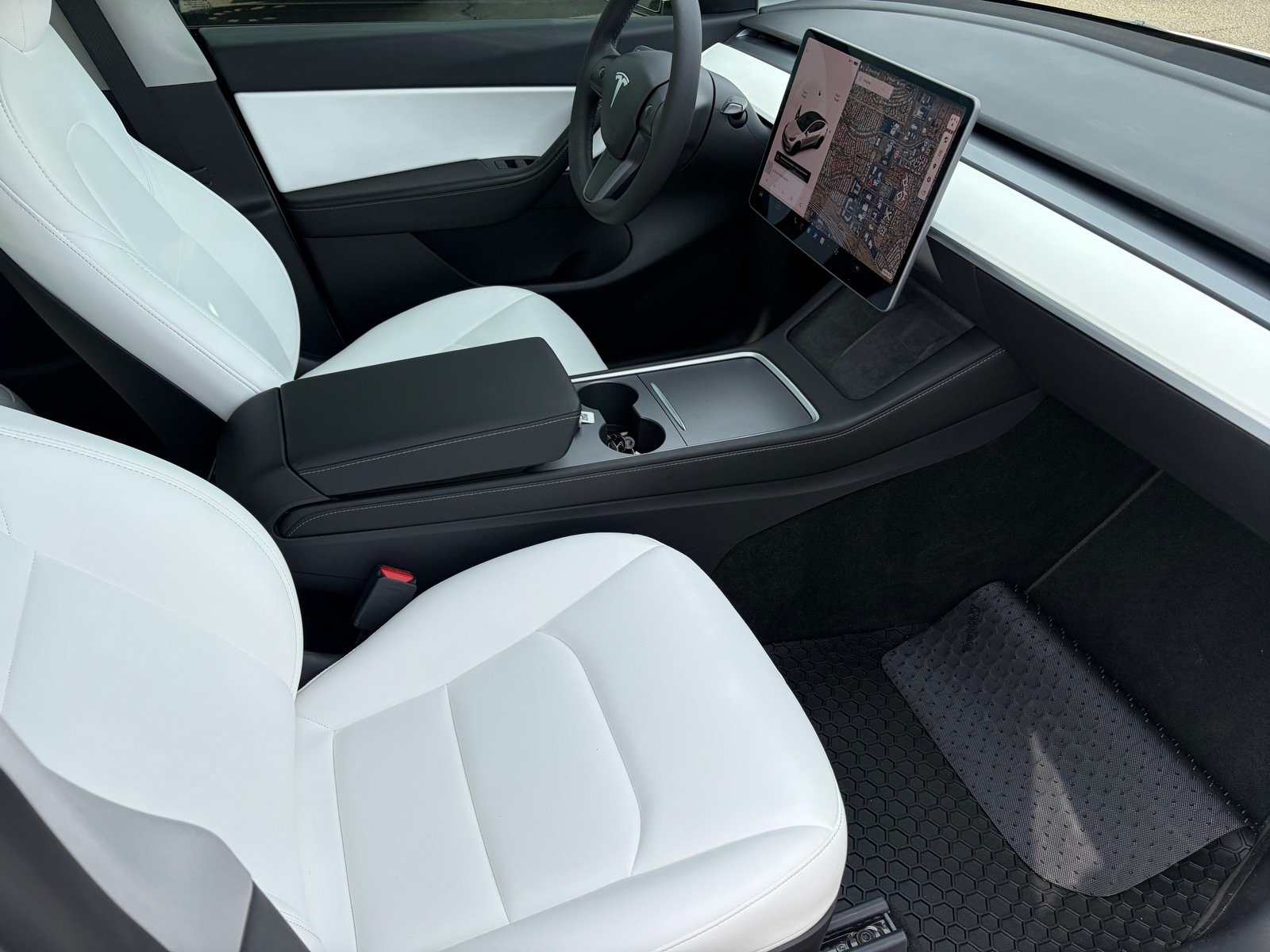 Used 2021 Tesla Model Y Performance AWD/4WD image 30