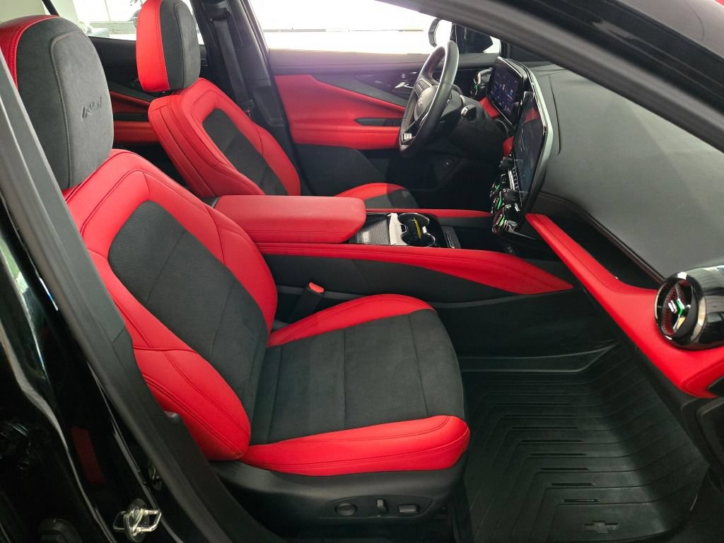 Certified 2025 Chevrolet Blazer EV RS AWD/4WD image 6