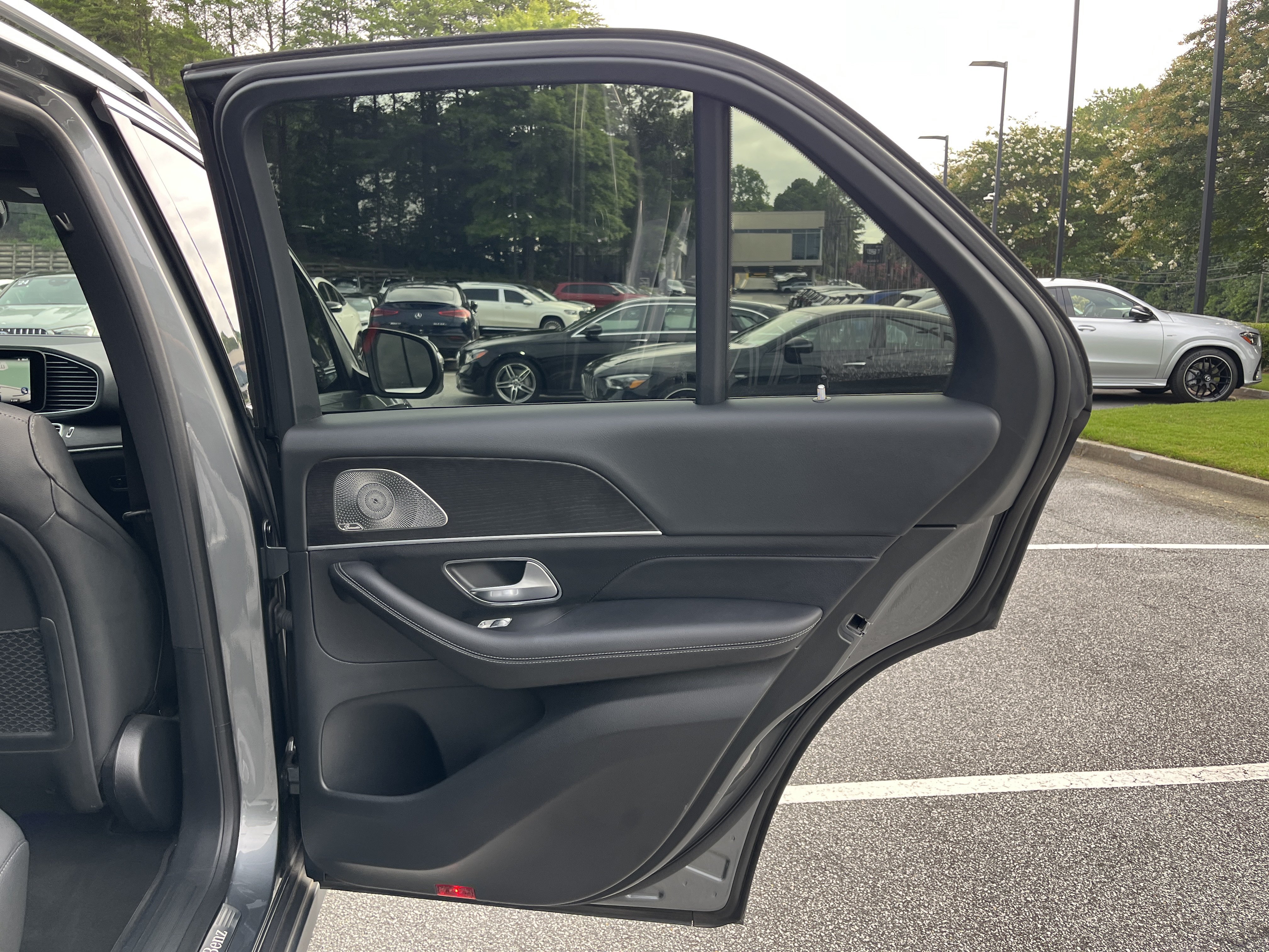 Certified 2025 Mercedes-Benz GLE 450e 4MATIC image 45