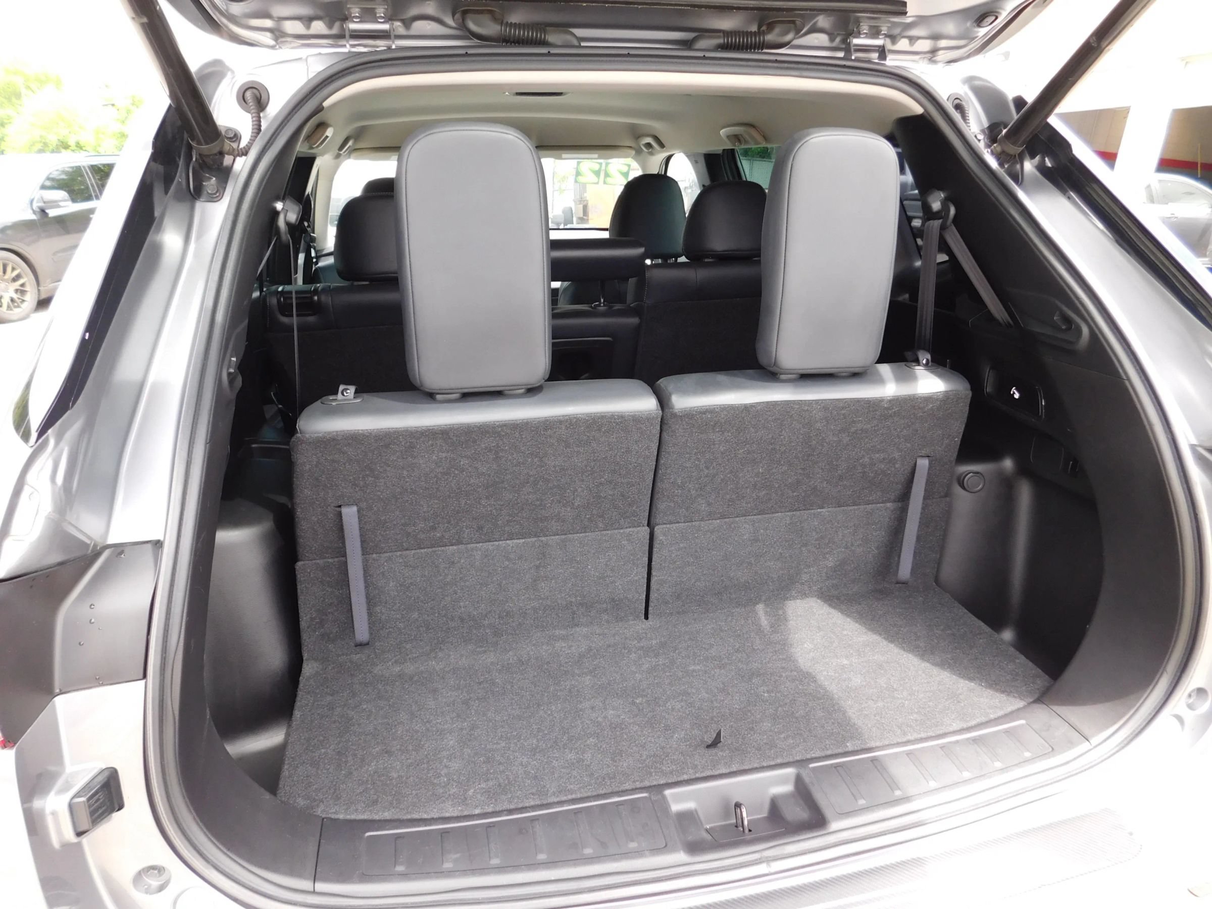 Used 2023 Mitsubishi Outlander SE FWD image 7