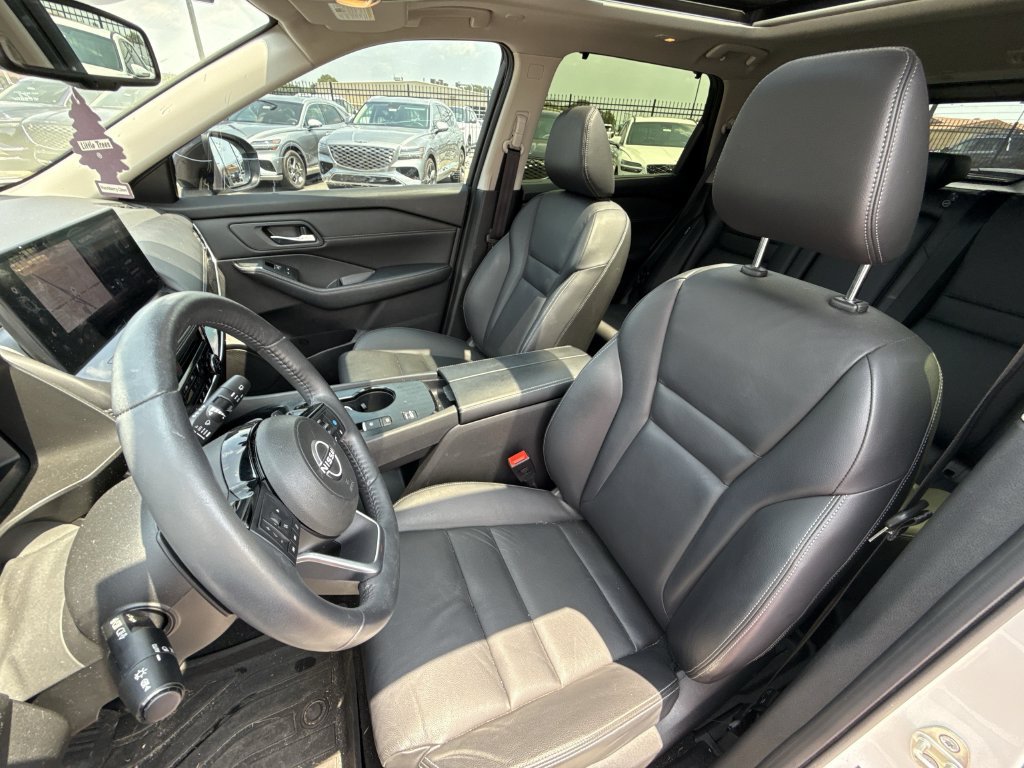 Used 2024 Nissan Rogue SL w/ SL Premium Package FWD image 22
