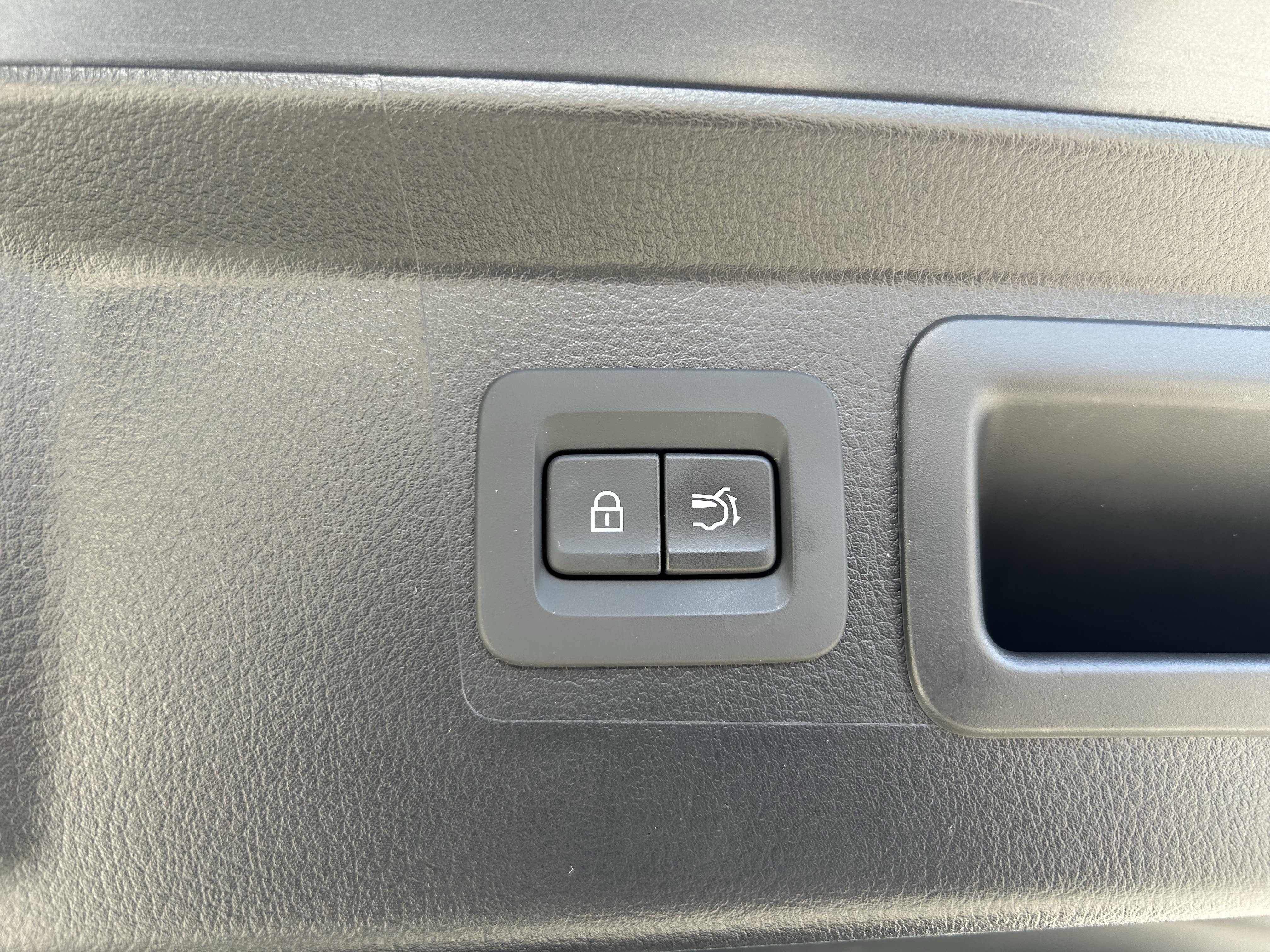 Used 2024 MAZDA CX-50 AWD 2.5 S w/ Cargo Package image 29