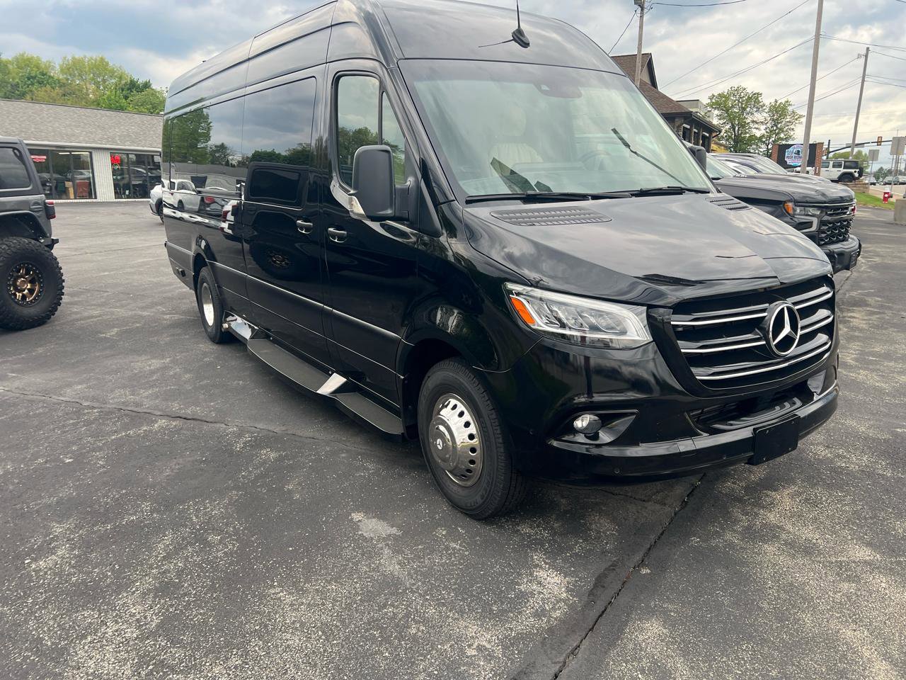 Used 2020 Mercedes-Benz Sprinter 3500 image 3
