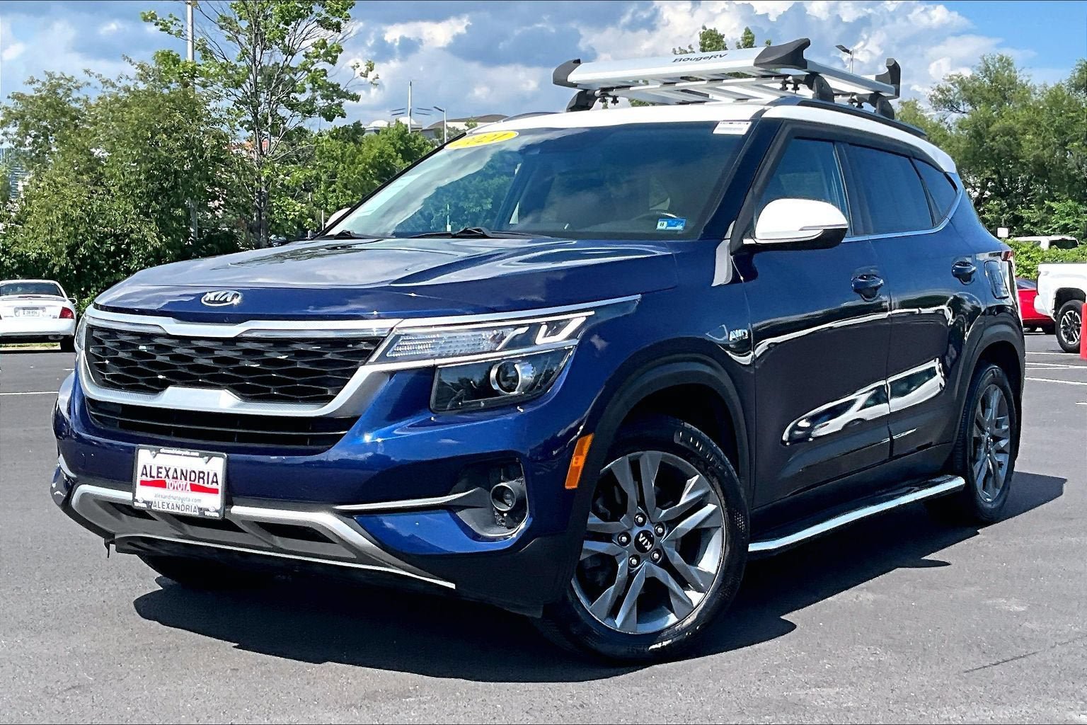 Used 2021 Kia Seltos S AWD/4WD image 1