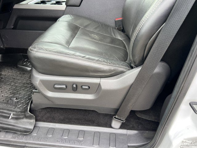 Used 2013 Ford F350 Lariat w/ Lariat Ultimate Pkg AWD/4WD image 8
