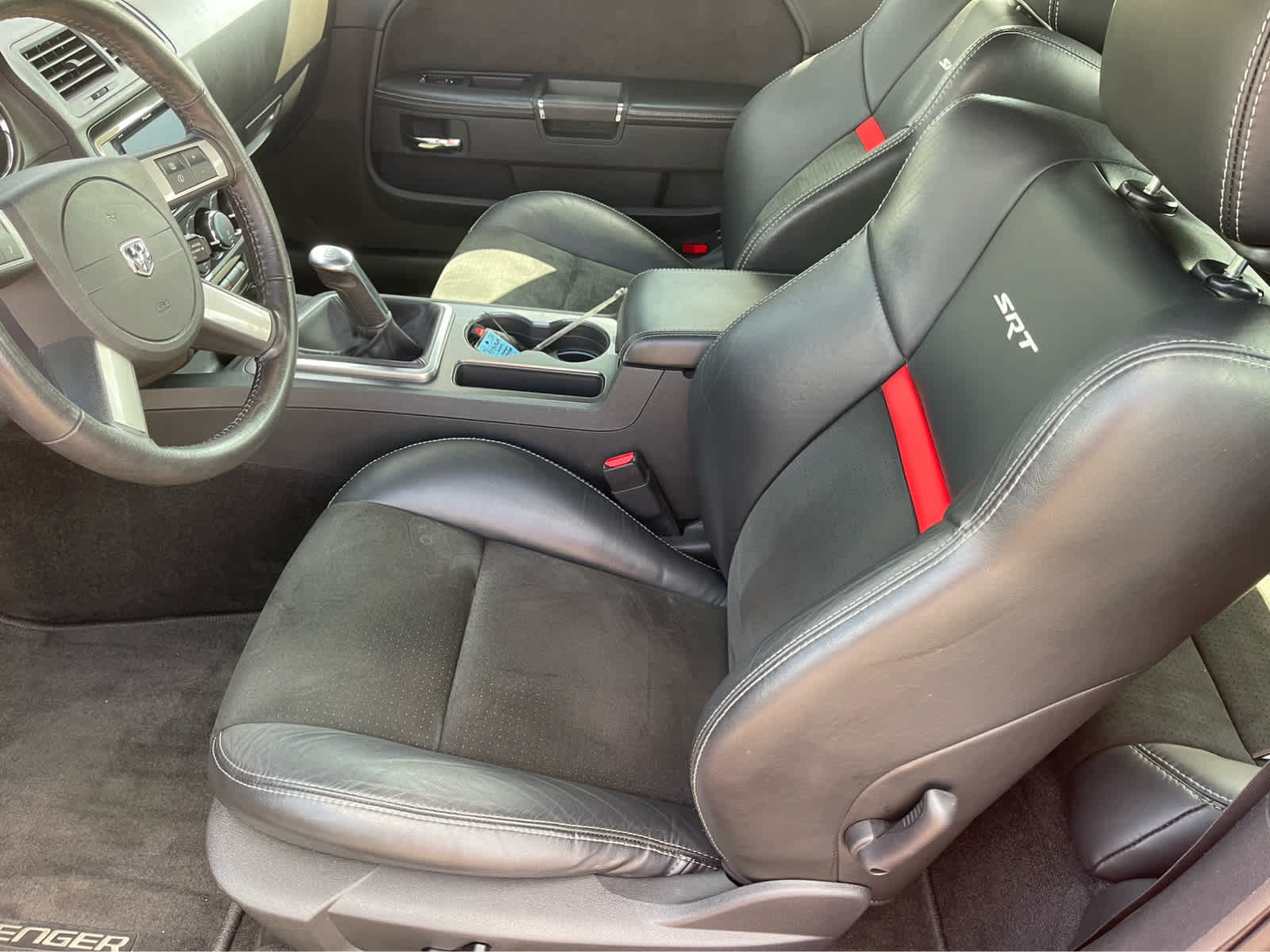 Used 2009 Dodge Challenger SRT8 w/ SRT Option Group II RWD image 11