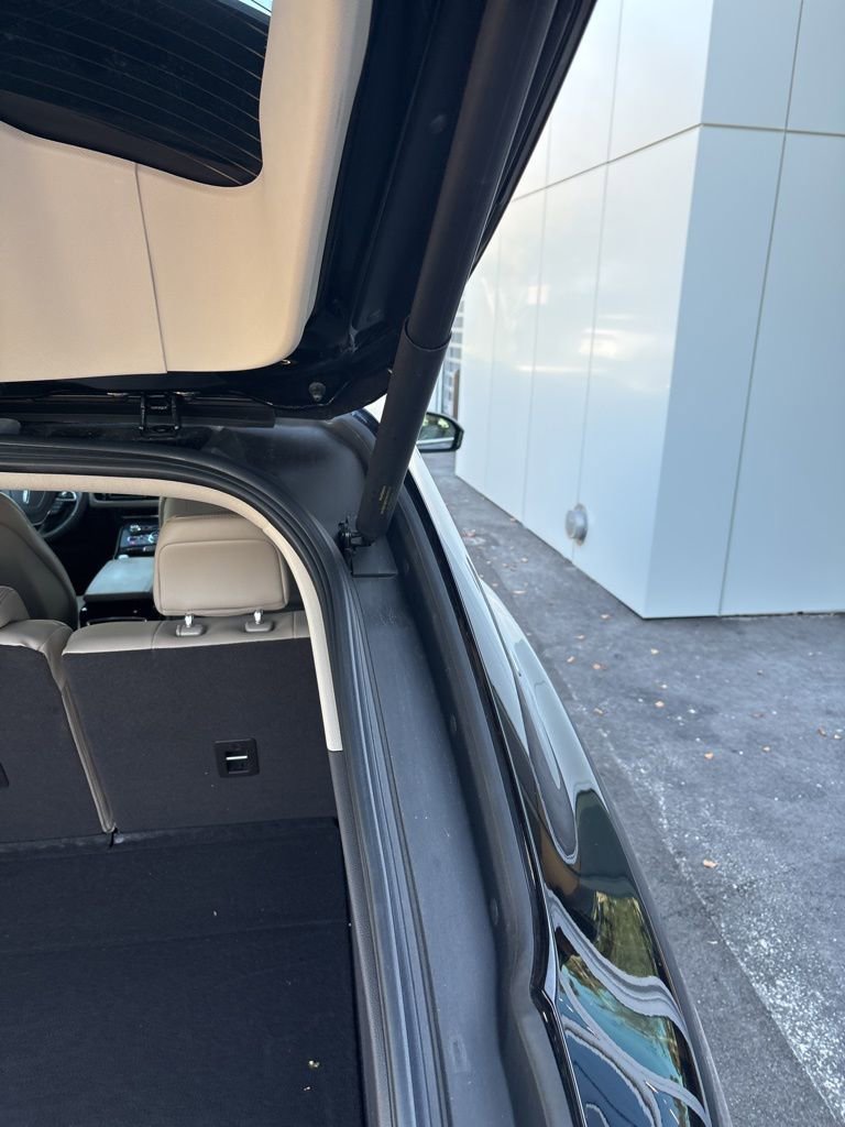 Used 2023 Lincoln Nautilus Standard w/ Premium Package image 25