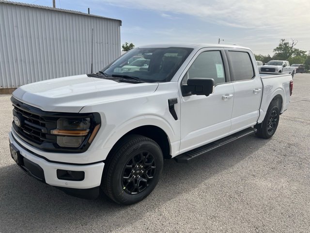 New 2025 Ford F150 XLT w/ Equipment Group 302A MID image 3