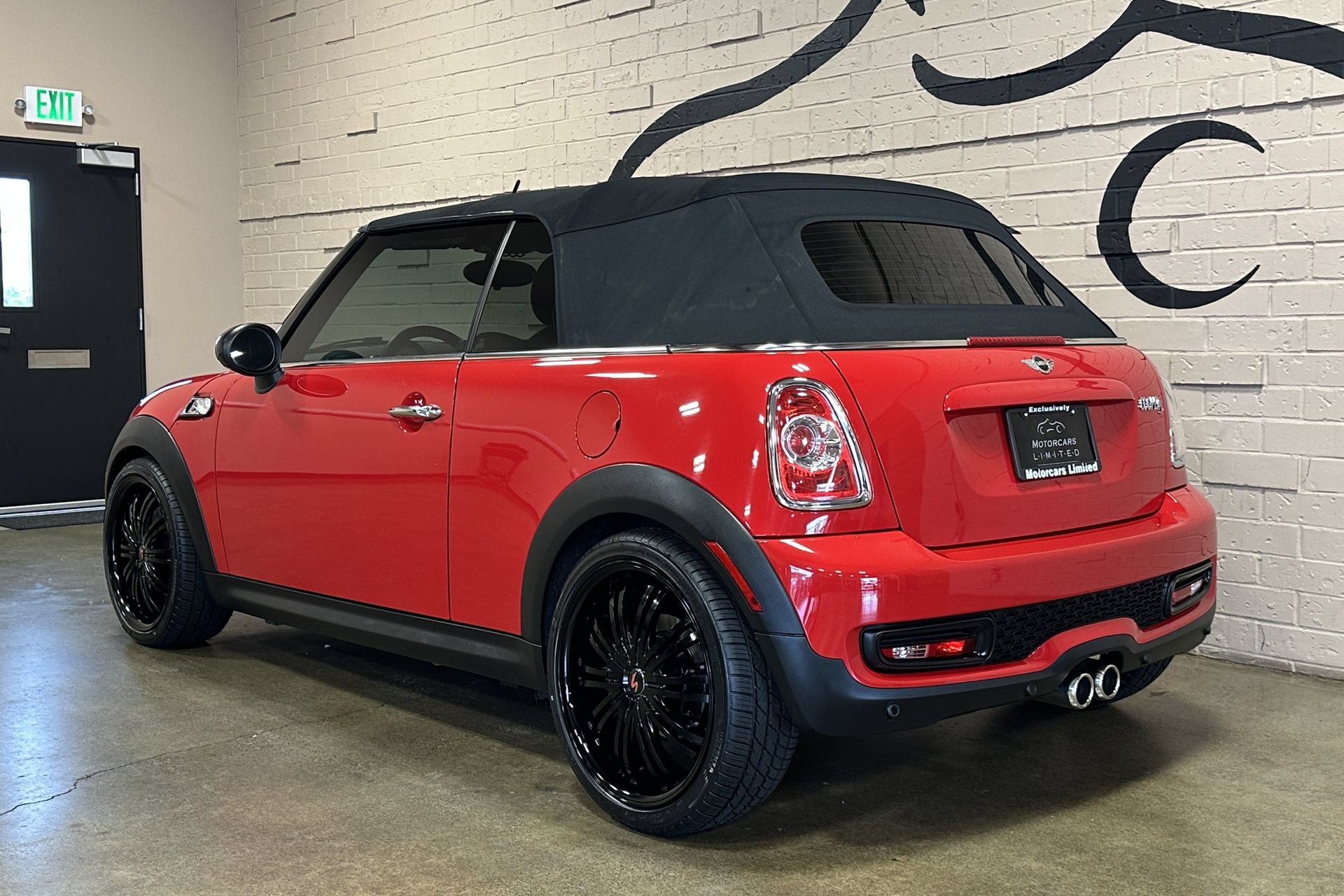 Used 2014 MINI Cooper S FWD image 10