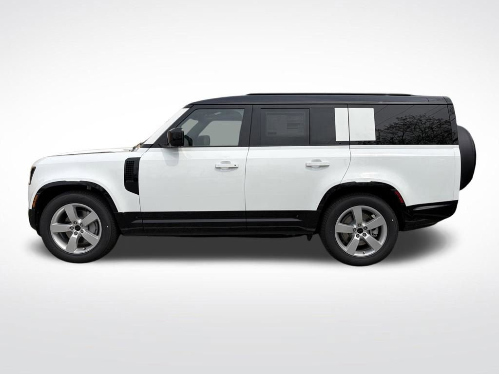 New 2026 Land Rover Defender 130 X-Dynamic SE AWD/4WD image 5