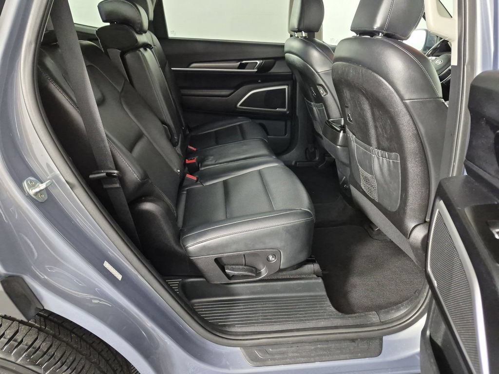 Used 2021 Kia Telluride LX FWD image 34