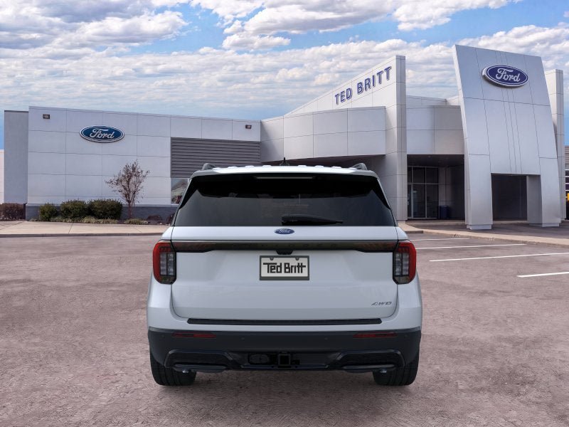 New 2026 Ford Explorer ST-Line w/ ST-Line Street Pack AWD/4WD image 6