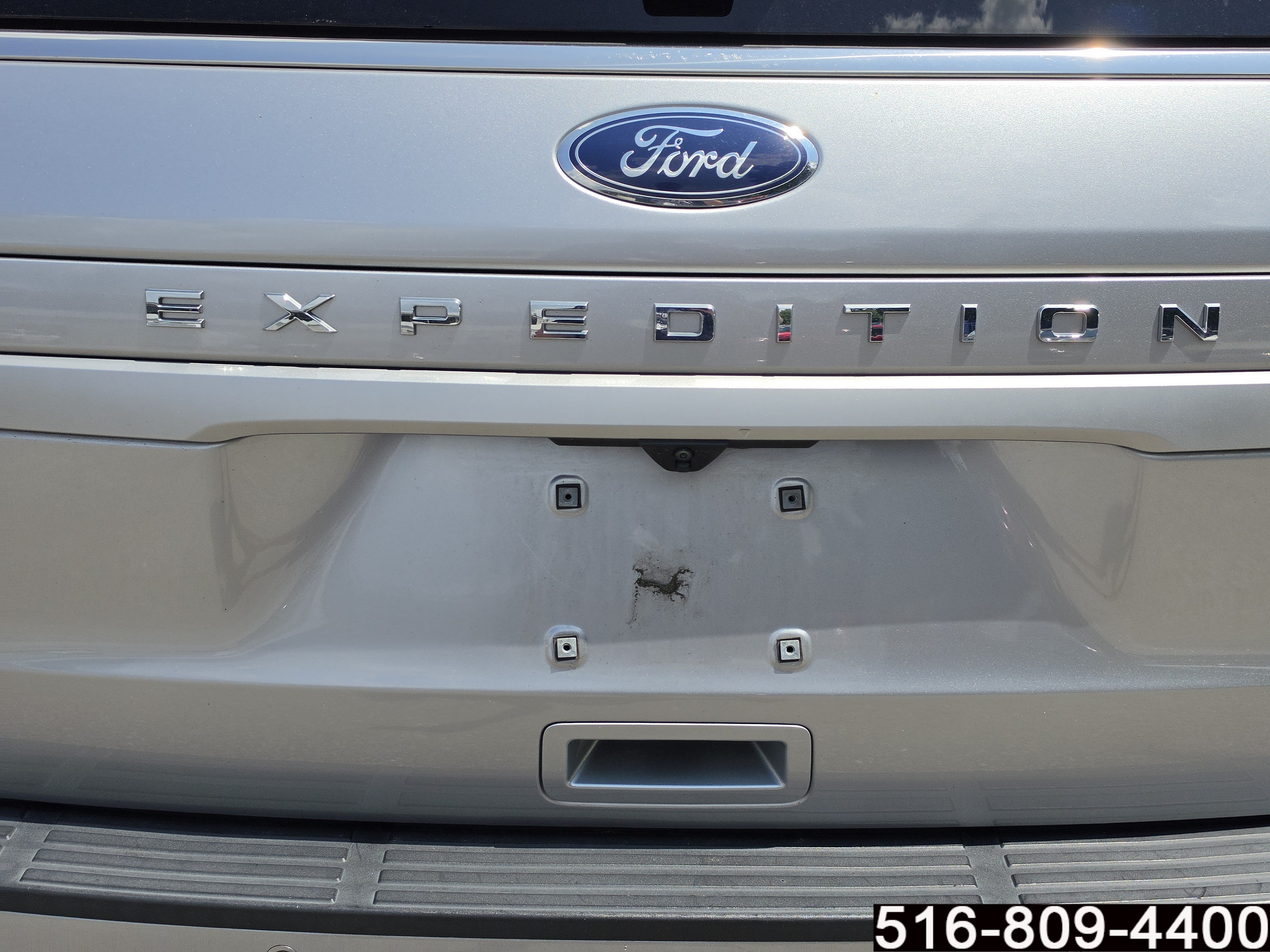 Used 2023 Ford Expedition XLT AWD/4WD image 39