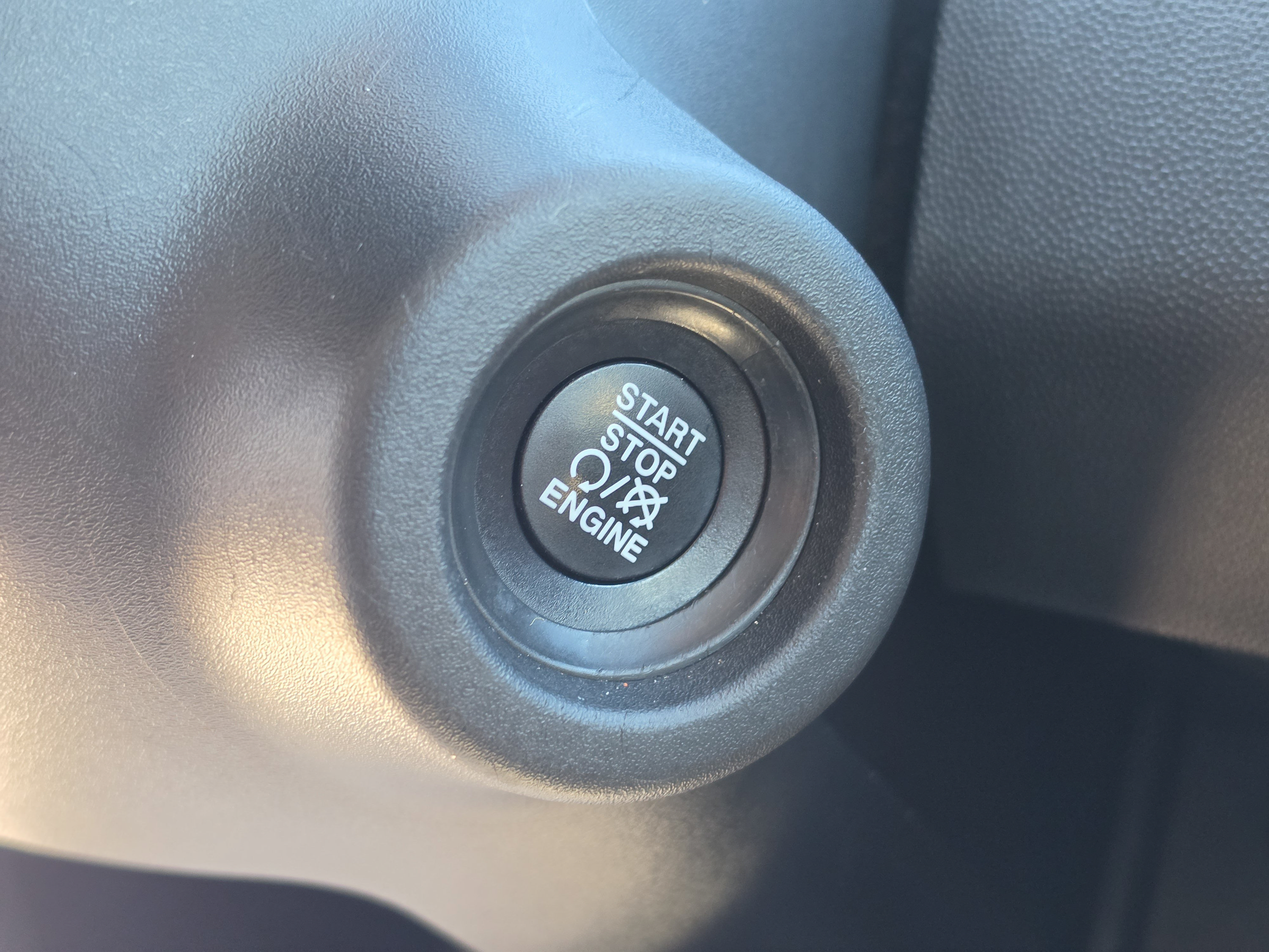 Used 2025 RAM ProMaster 2500 w/ Convenience Group FWD image 33