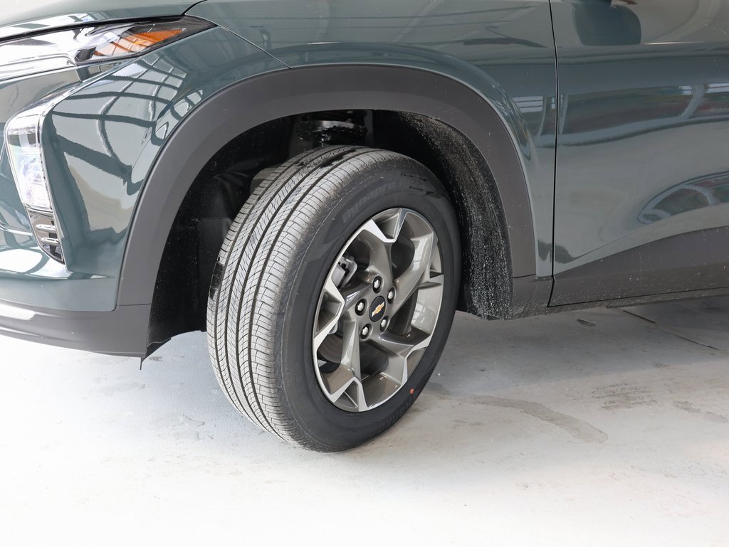 New 2026 Chevrolet Trax LT w/ LT Convenience Package image 34