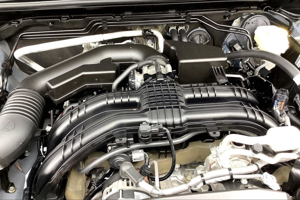 Used 2024 Subaru Crosstrek 2.0i Premium AWD/4WD image 11