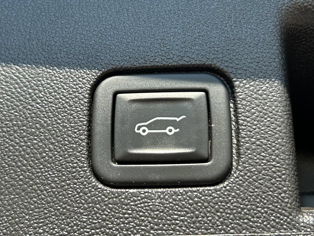 Used 2024 Chevrolet Equinox LT AWD/4WD image 29