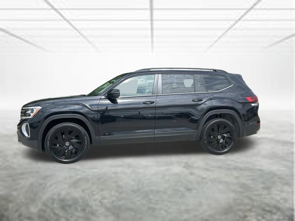 New 2026 Volkswagen Atlas SE FWD image 2