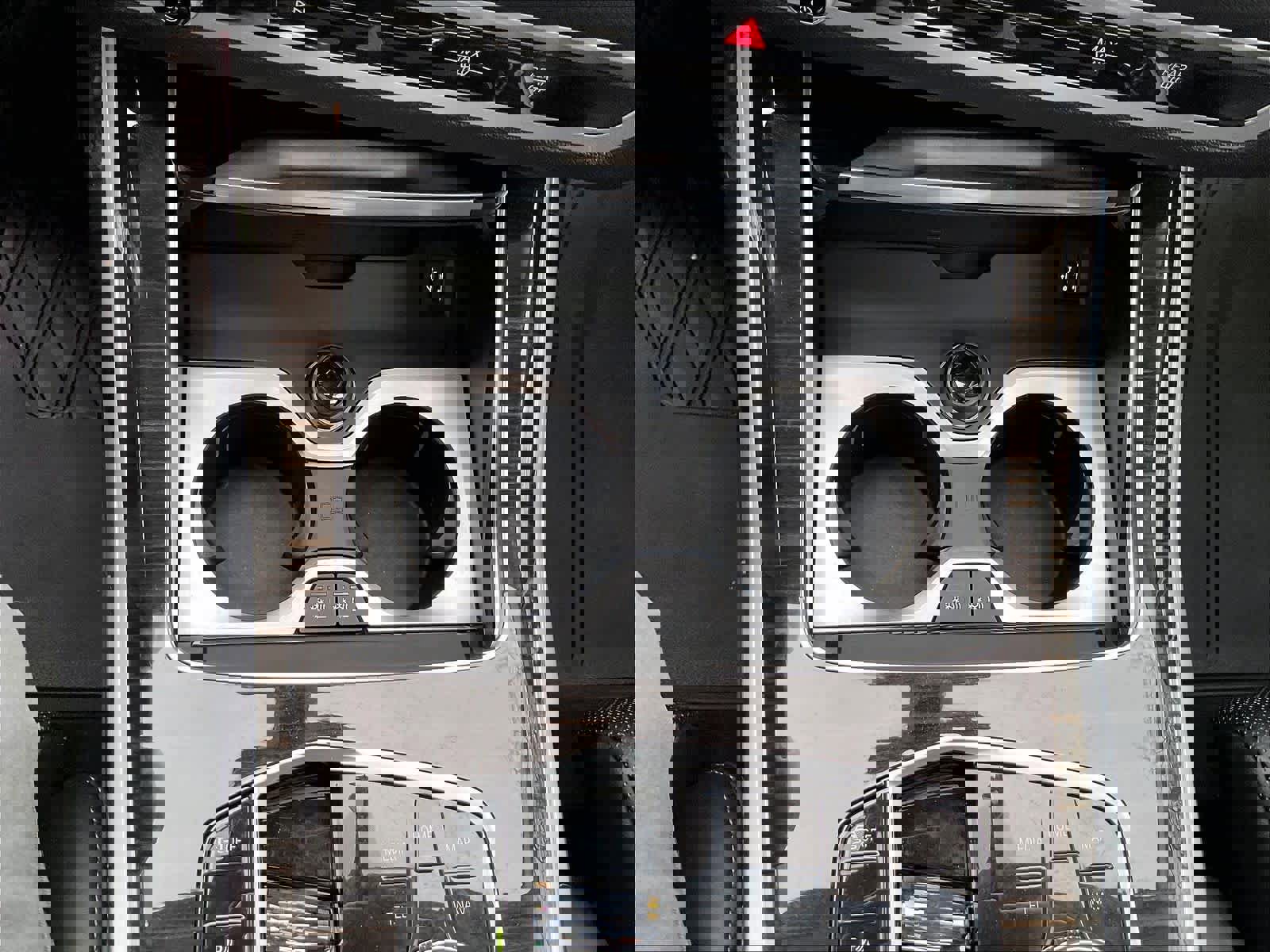 Used 2024 BMW X7 xDrive40i w/ Executive Package image 27