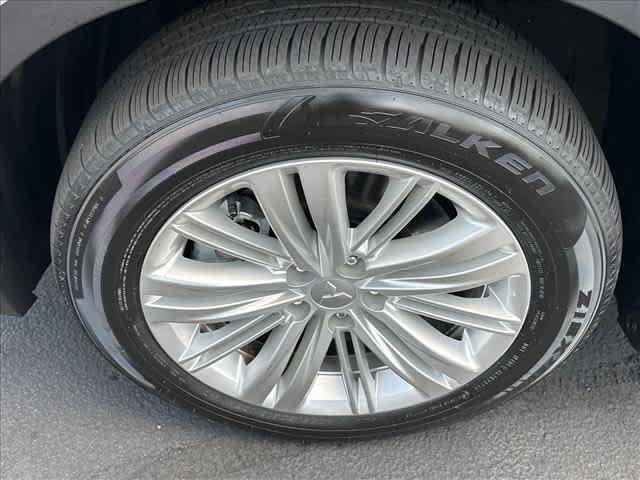 Used 2025 Mitsubishi Outlander ES AWD/4WD image 10