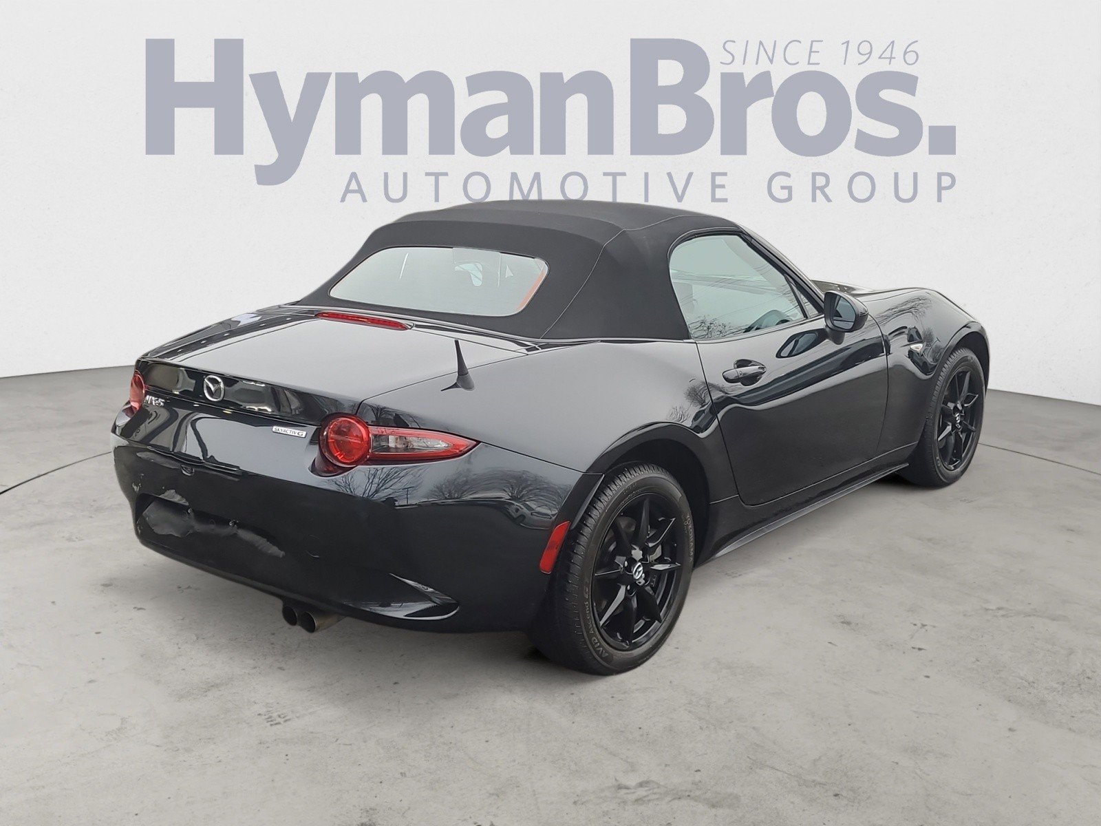 Used 2021 MAZDA MX-5 Miata Sport image 3