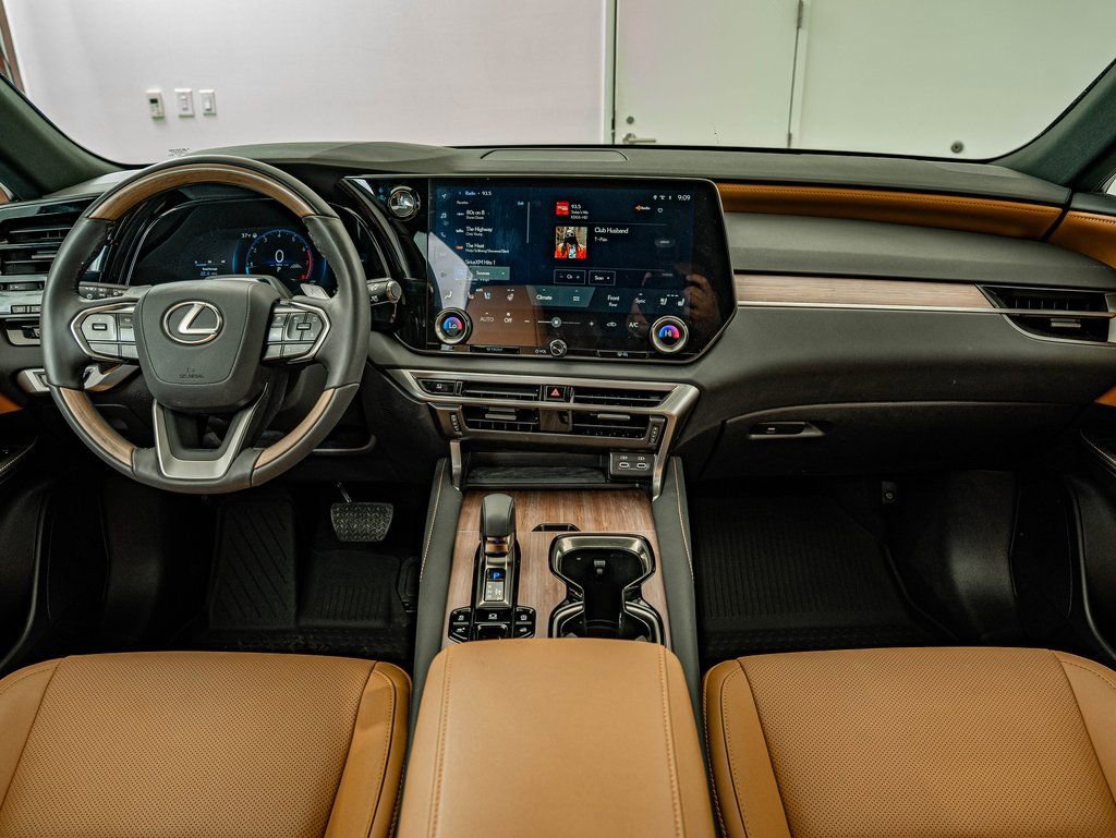 Certified 2025 Lexus RX 350 Premium w/ Convenience Package AWD/4WD image 30