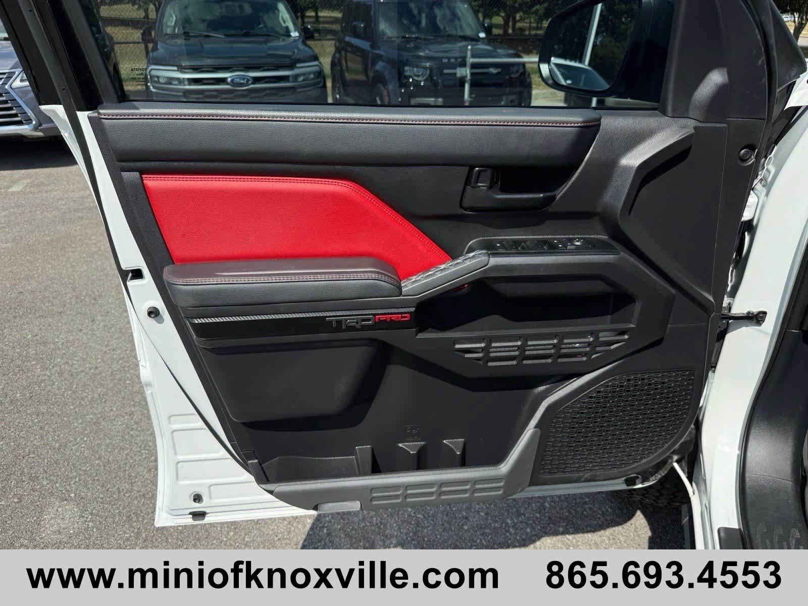 Used 2025 Toyota Tacoma TRD Pro w/ Tow Tech Package AWD/4WD image 17