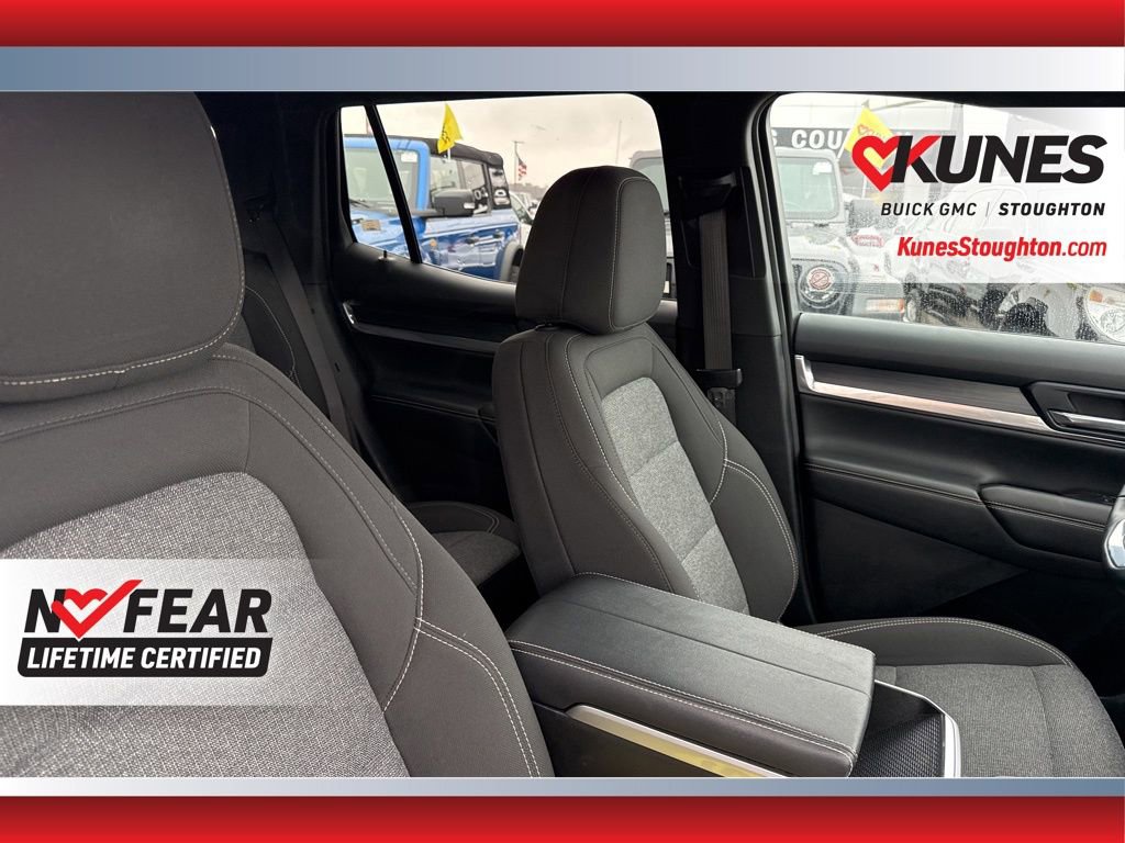 Used 2025 GMC Terrain Elevation image 46