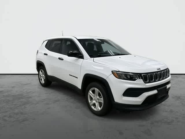 Used 2023 Jeep Compass Sport AWD/4WD image 5