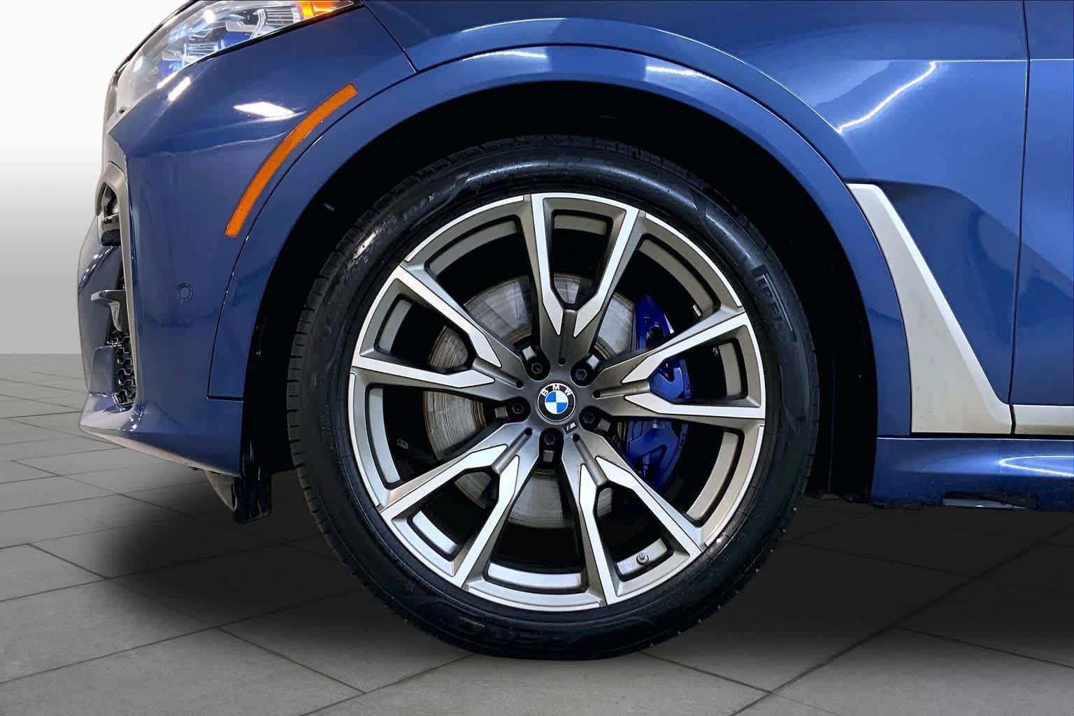 Used 2022 BMW X7 M50i AWD/4WD image 9