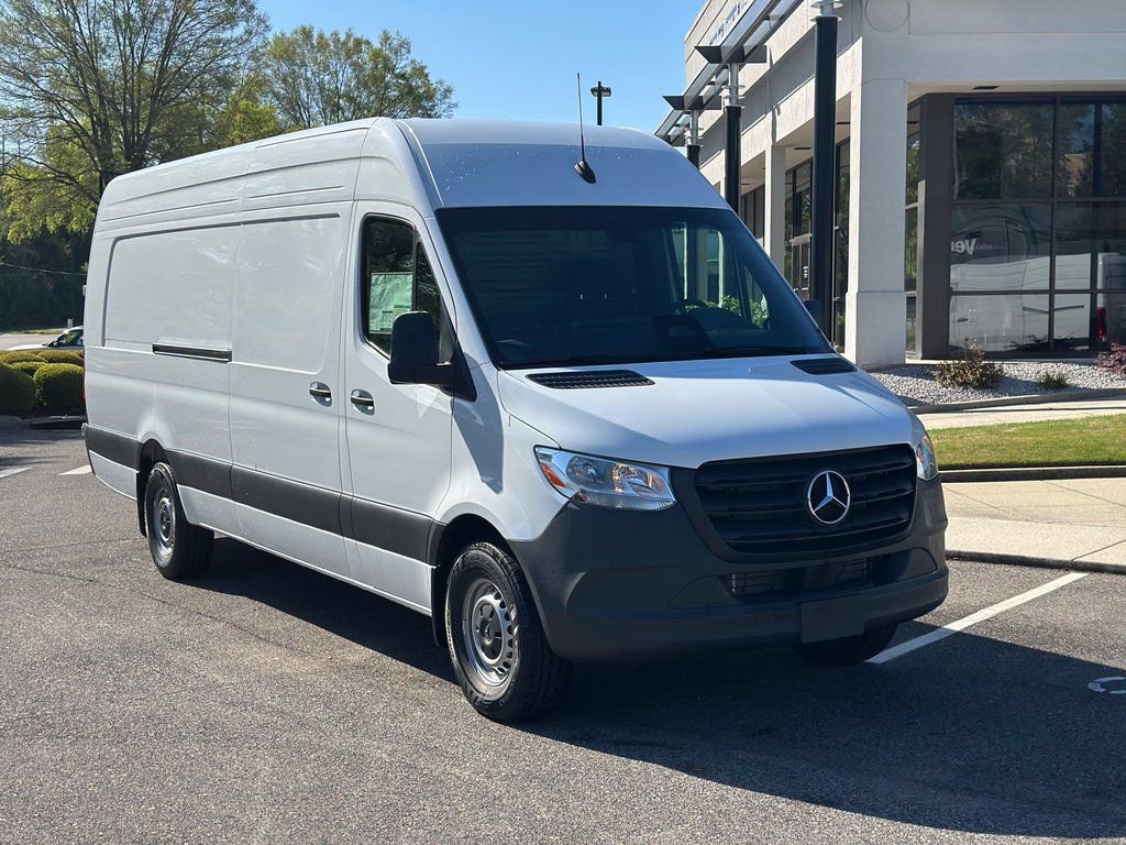 New 2025 Mercedes-Benz Sprinter 2500